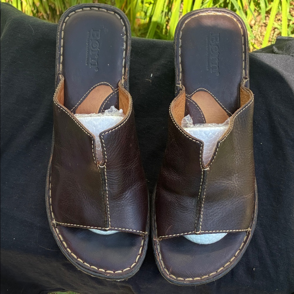 Born Women's Dark Brown Leather Sandals